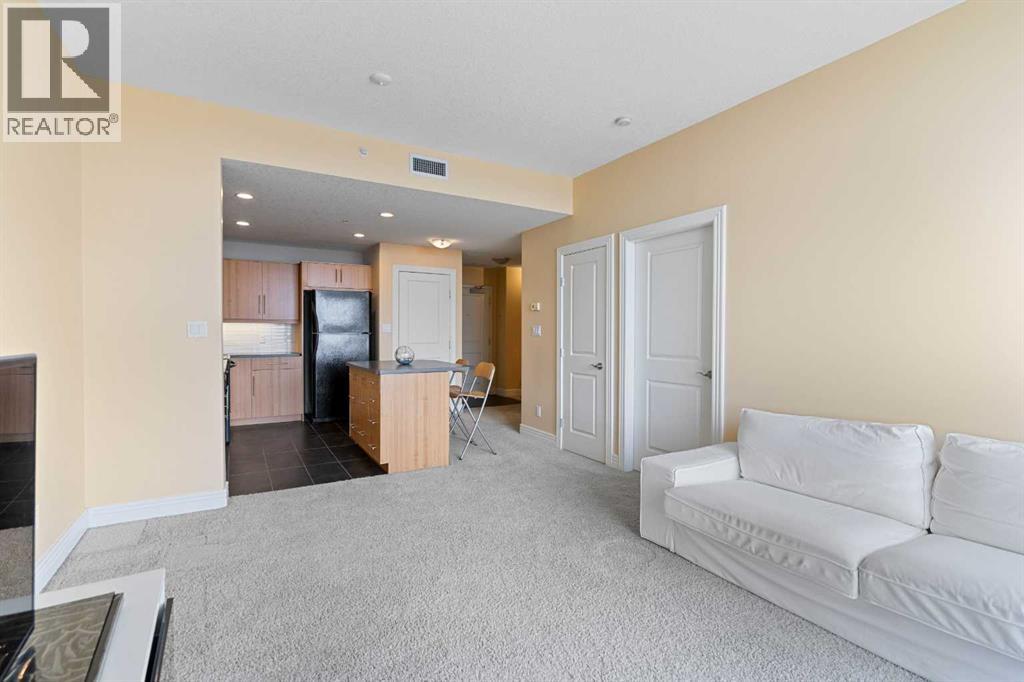 Single Family House for Sale in   Spruce Place SW Spruce Cliff Calgary 