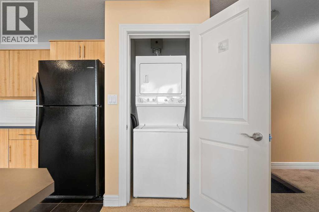 Single Family House for Sale in   Spruce Place SW Spruce Cliff Calgary 