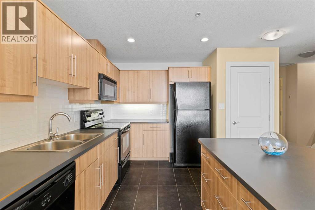 Single Family House for Sale in   Spruce Place SW Spruce Cliff Calgary 