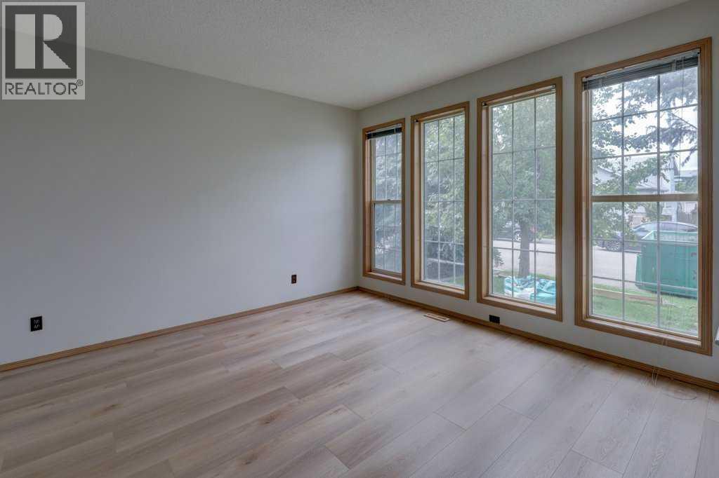 Photo 24 of 223 Covington Road Ne, Calgary AB
