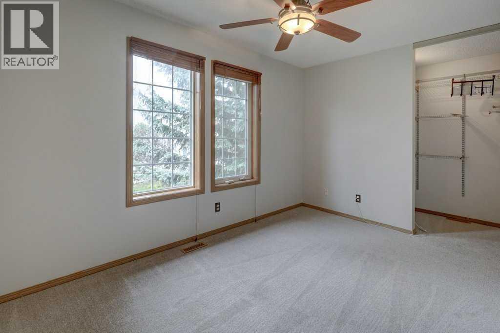 Photo 8 of 223 Covington Road Ne, Calgary AB
