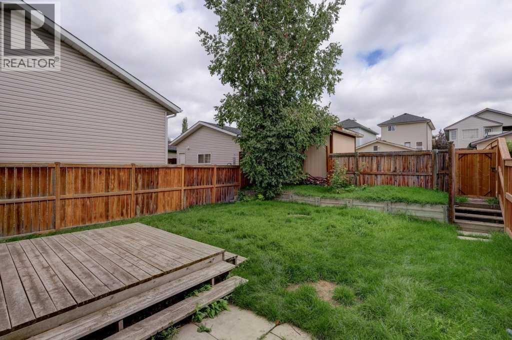 Photo 13 of 223 Covington Road Ne, Calgary AB