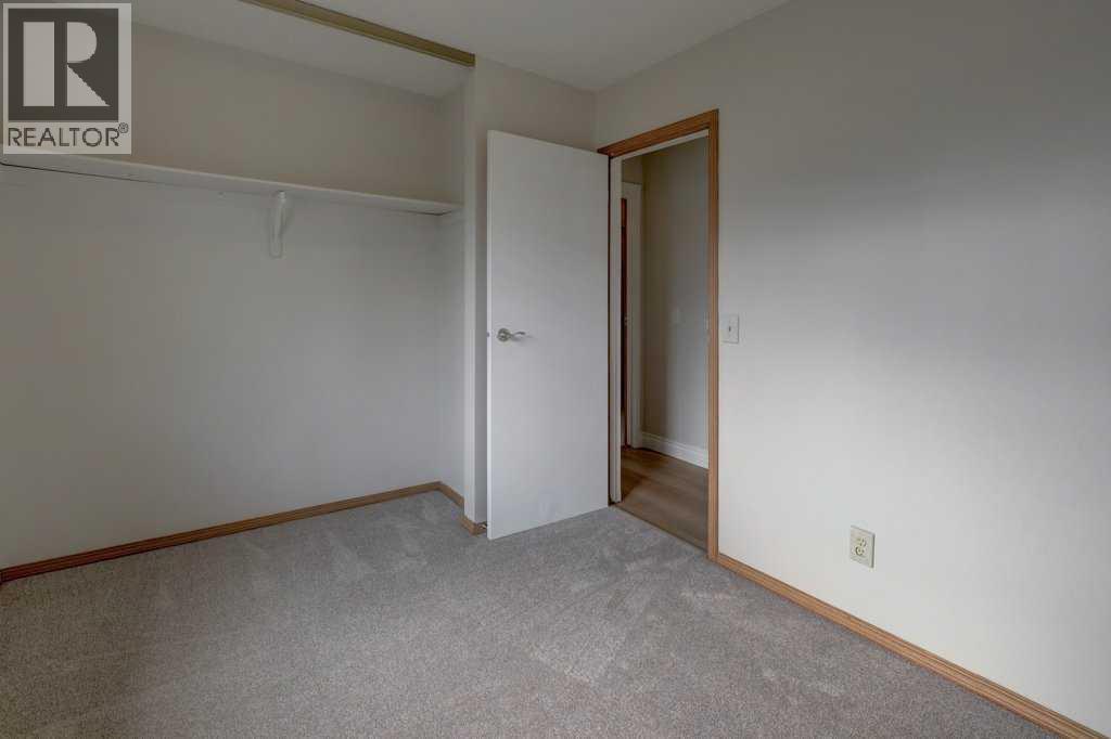 Photo 15 of 223 Covington Road Ne, Calgary AB