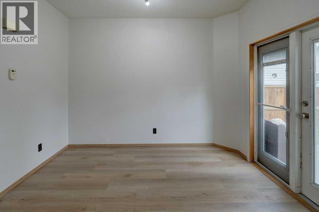 Photo 12 of 223 Covington Road Ne, Calgary AB