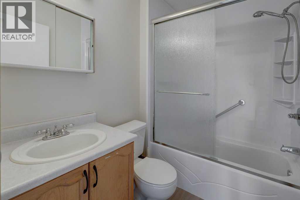 Photo 34 of 223 Covington Road Ne, Calgary AB