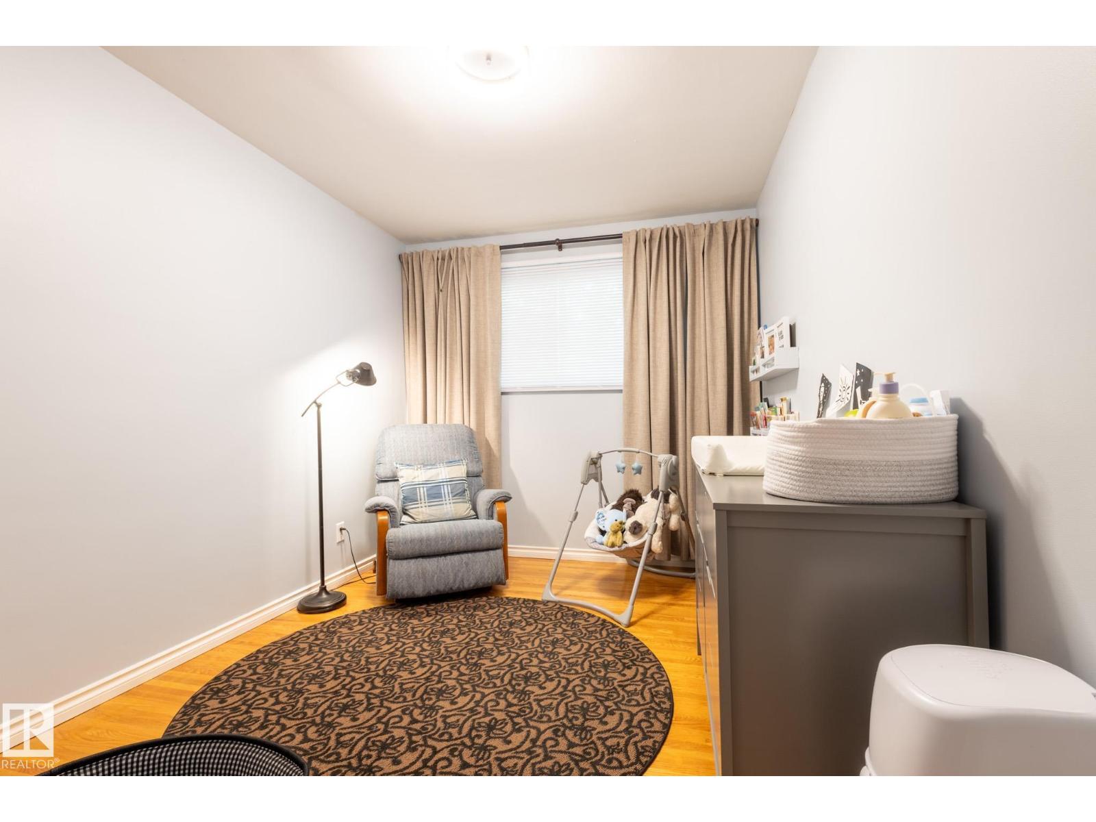 Photo 29 of 9015 157 St Nw, Edmonton AB