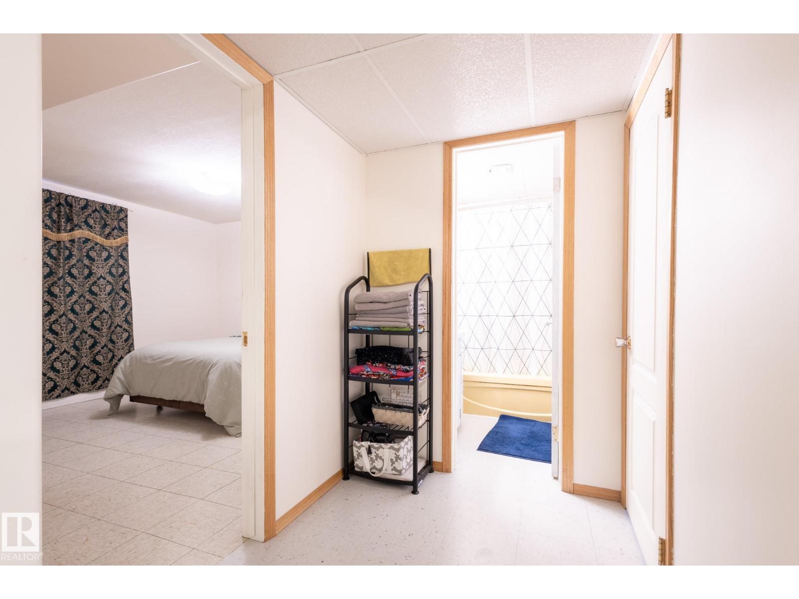 Photo 53 of 9015 157 St Nw, Edmonton AB