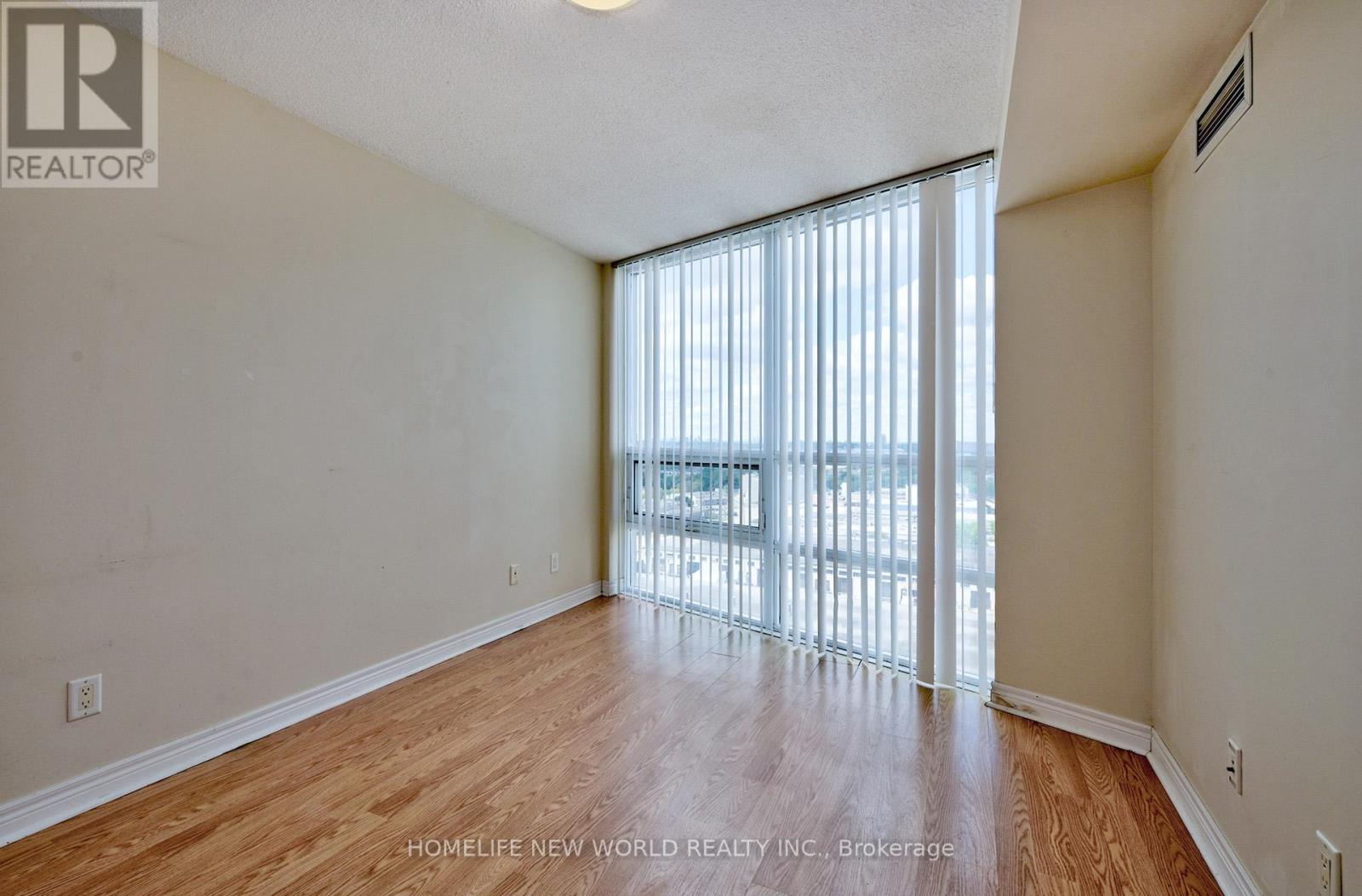 Photo 13 of 1105 83 Borough Drive, Toronto ON