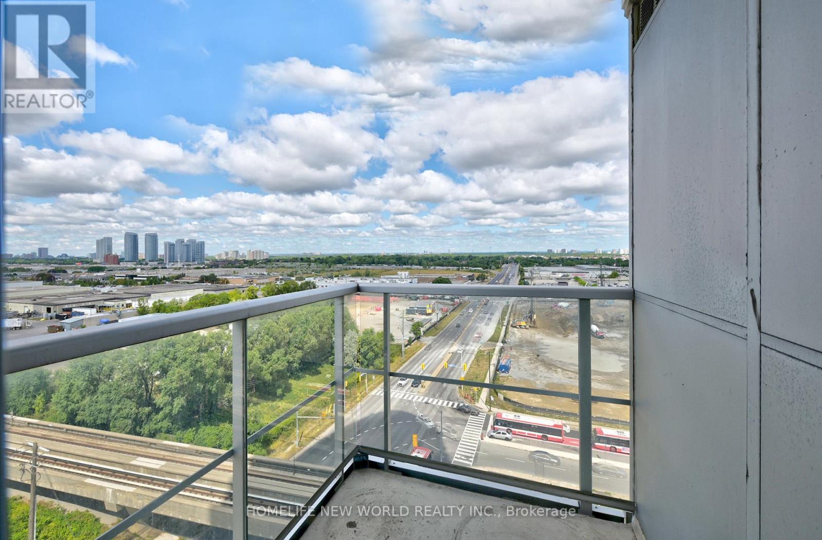 Photo 3 of 1105 83 Borough Drive, Toronto ON