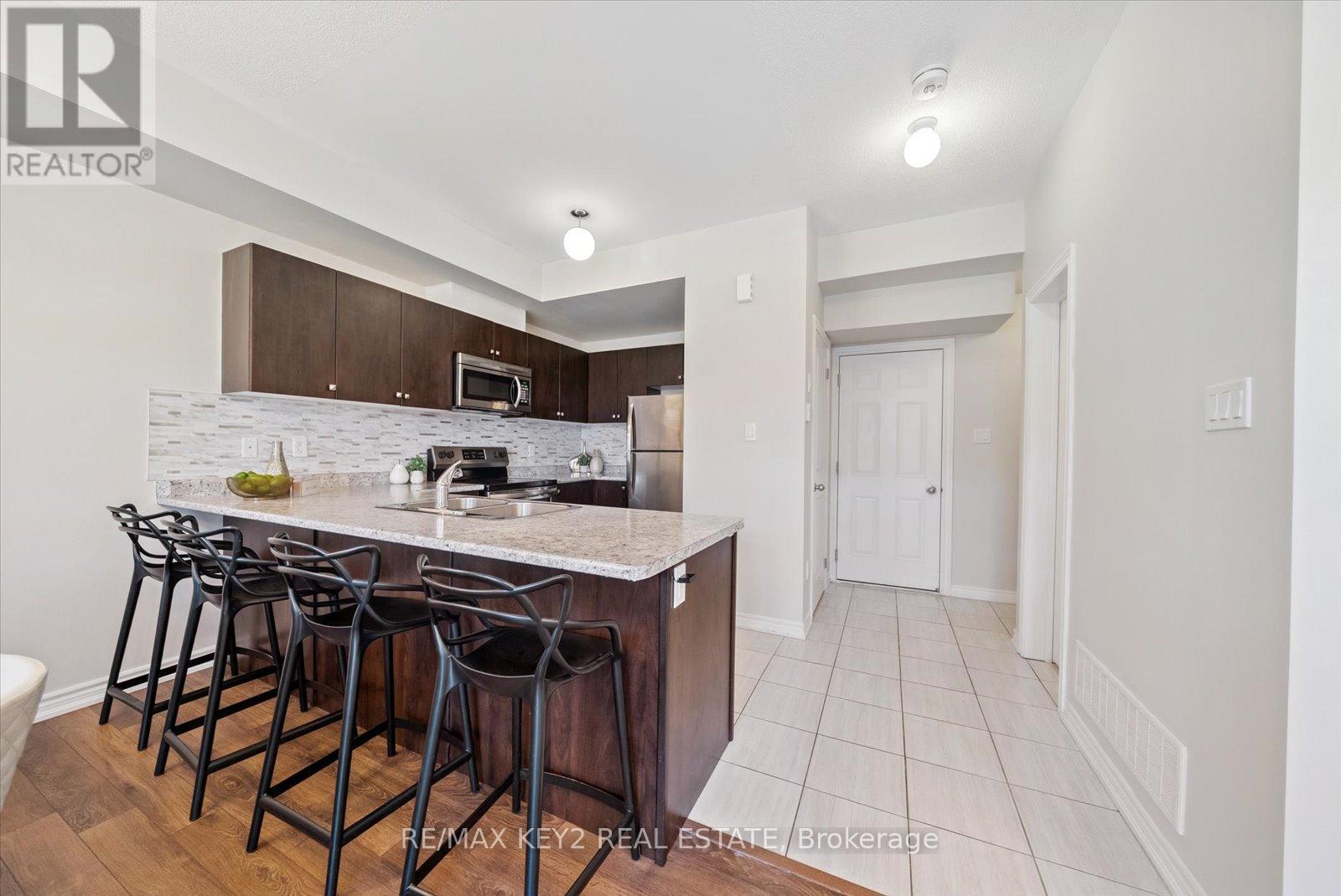 Photo 25 of 175 1704 Grenwich Glen, Pickering ON