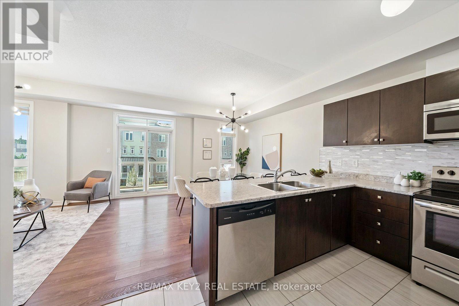 Photo 21 of 175 1704 Grenwich Glen, Pickering ON