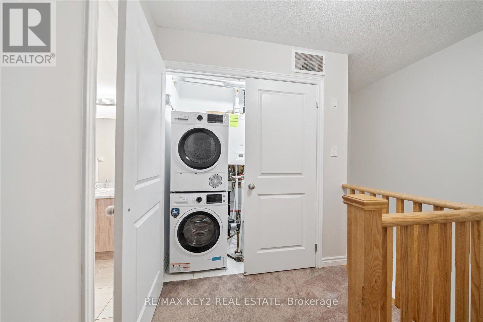 Photo 18 of 175 1704 Grenwich Glen, Pickering ON