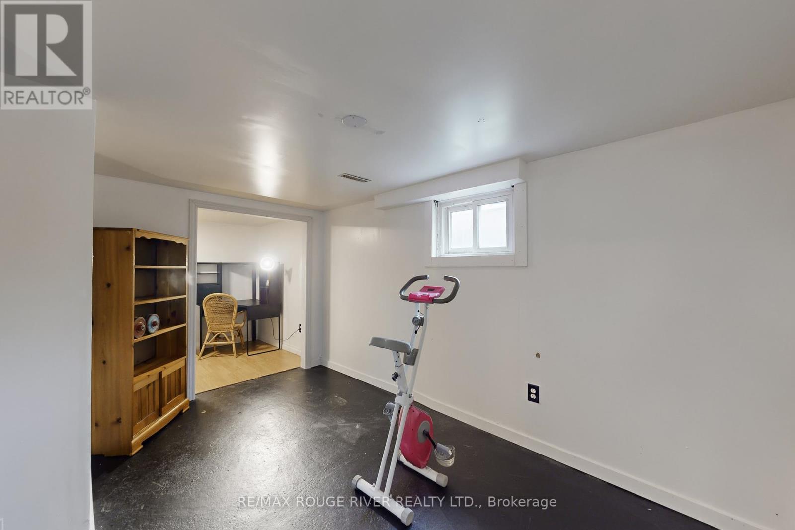 Photo 33 of 798 Oliva Street, Pickering ON