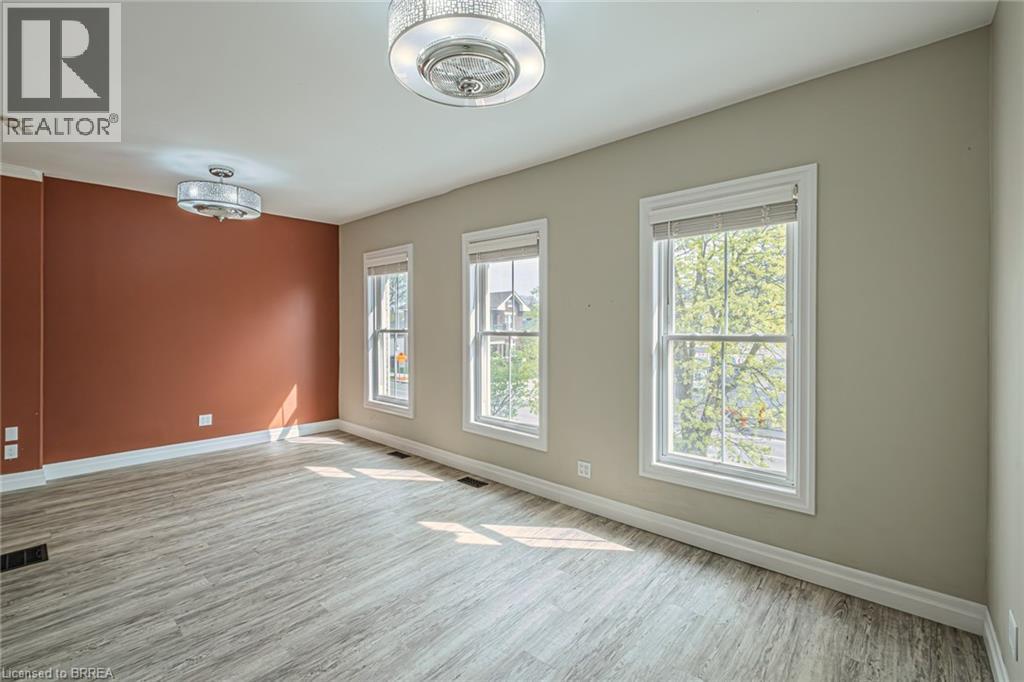 Photo 12 of 180 Brant Avenue, Brantford ON