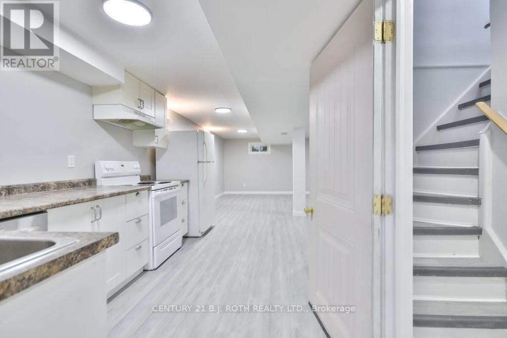 Photo 14 of 47 Stewart Avenue, New Tecumseth ON