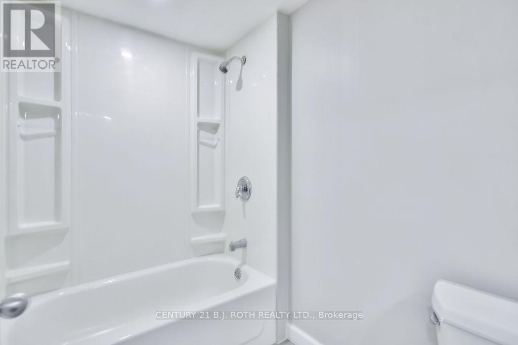Photo 10 of 47 Stewart Avenue, New Tecumseth ON