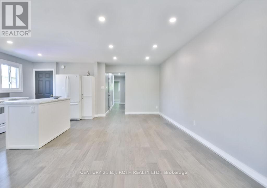 Photo 12 of 47 Stewart Avenue, New Tecumseth ON