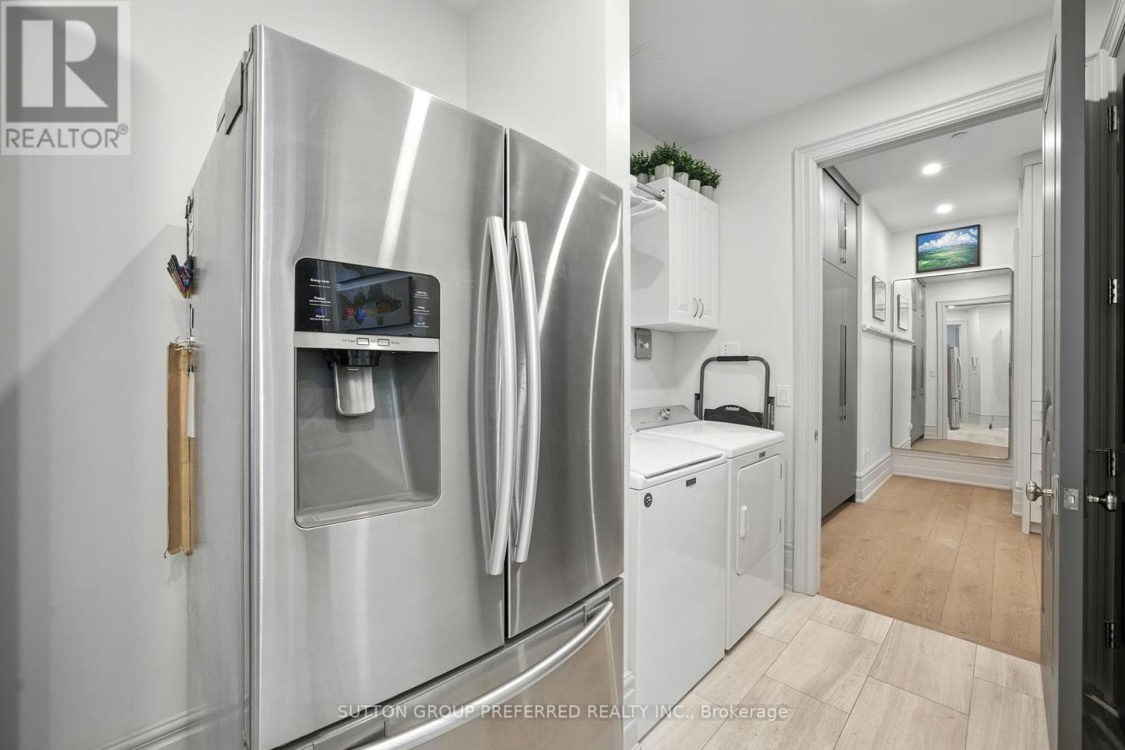 Photo 4 of 303 122 Wortley Road, London South ON