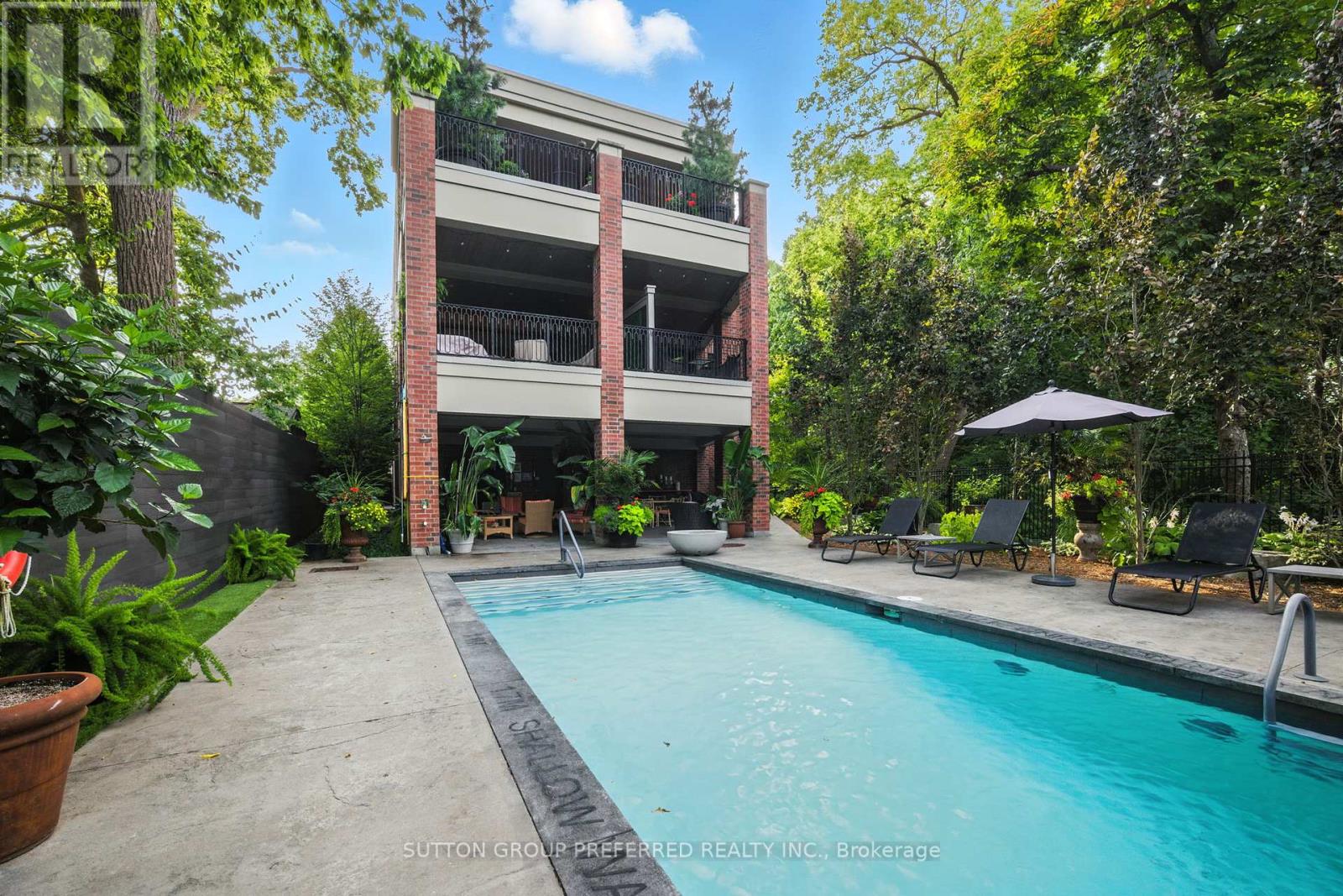 Photo 36 of 303 122 Wortley Road, London South ON