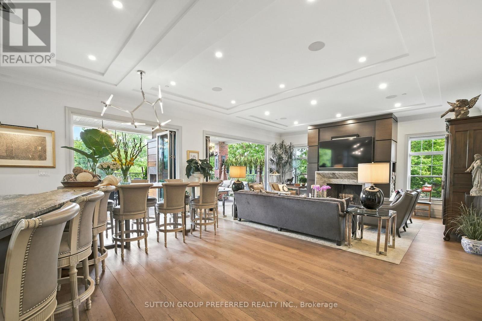 Photo 5 of 303 122 Wortley Road, London South ON