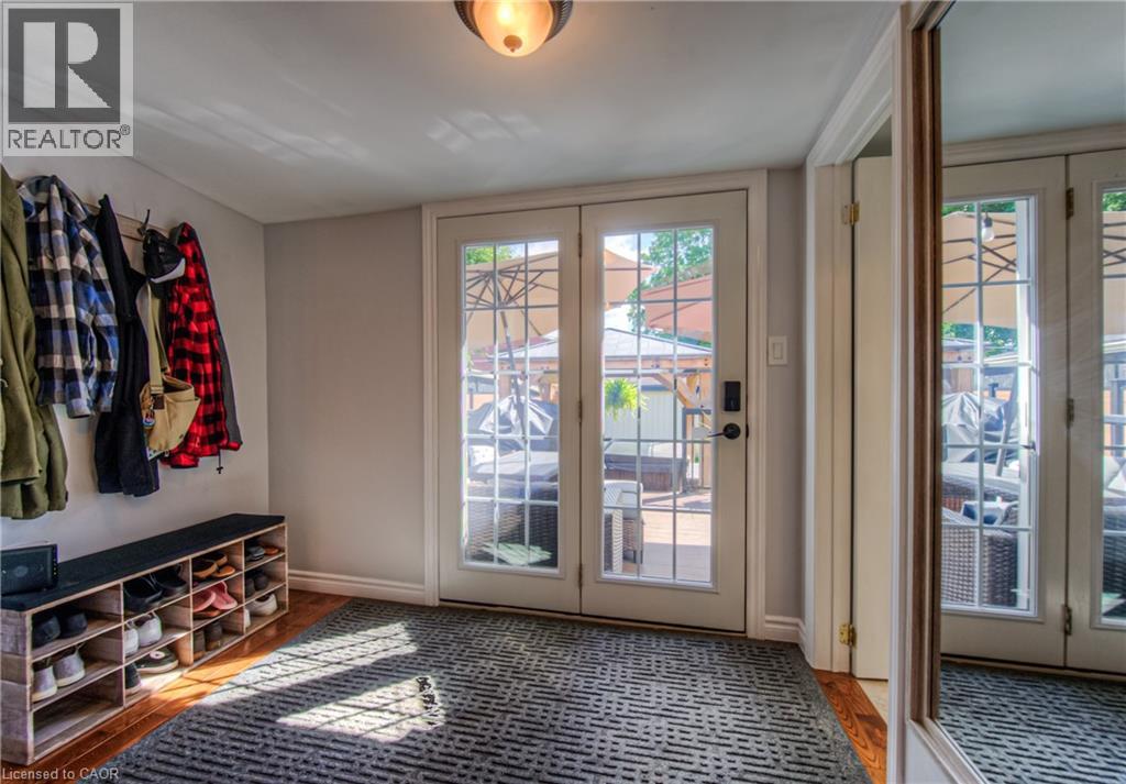 Photo 16 of 83 Bond Street, Cambridge ON