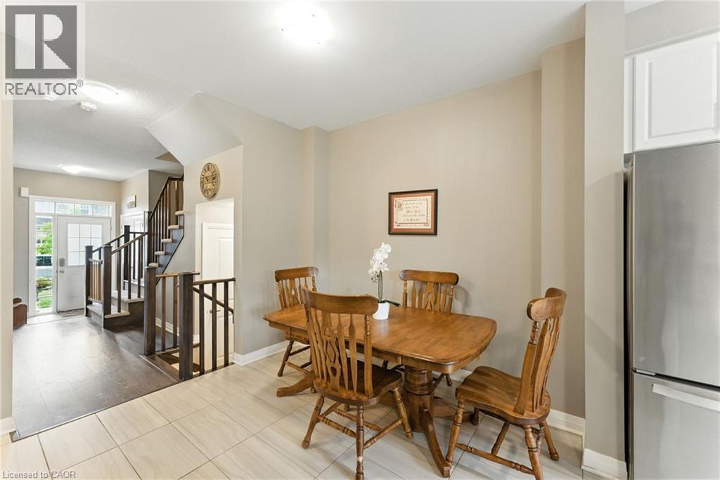 Photo 5 of 4071 Fracchioni Drive, Beamsville ON