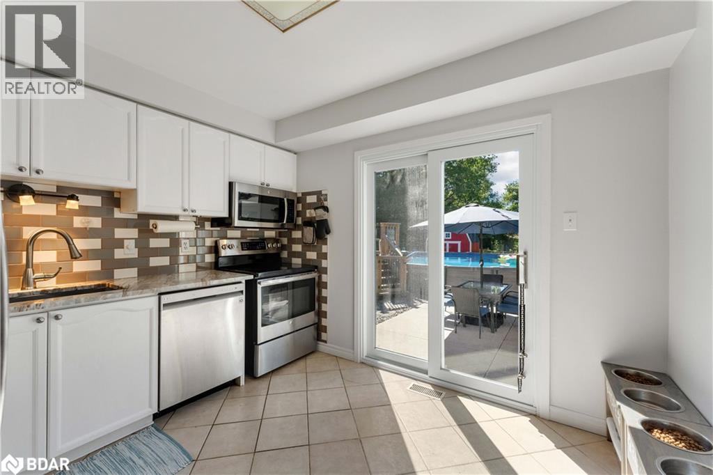 Photo 11 of 10 Carter Road, Barrie ON