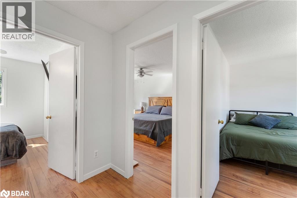 Photo 12 of 10 Carter Road, Barrie ON
