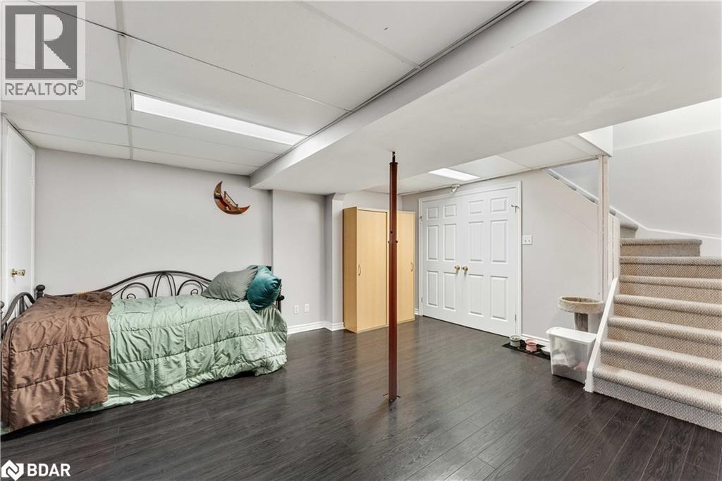 Photo 18 of 10 Carter Road, Barrie ON