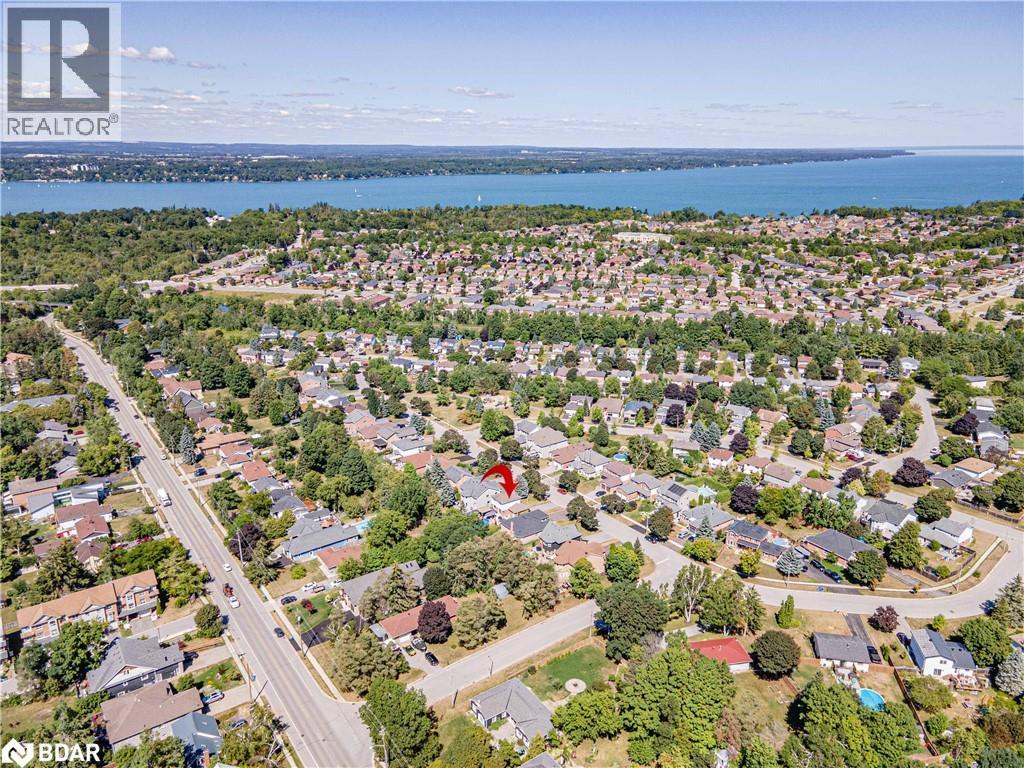 Photo 29 of 10 Carter Road, Barrie ON