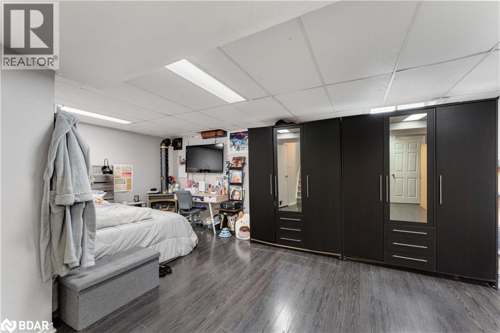 Photo 17 of 10 Carter Road, Barrie ON