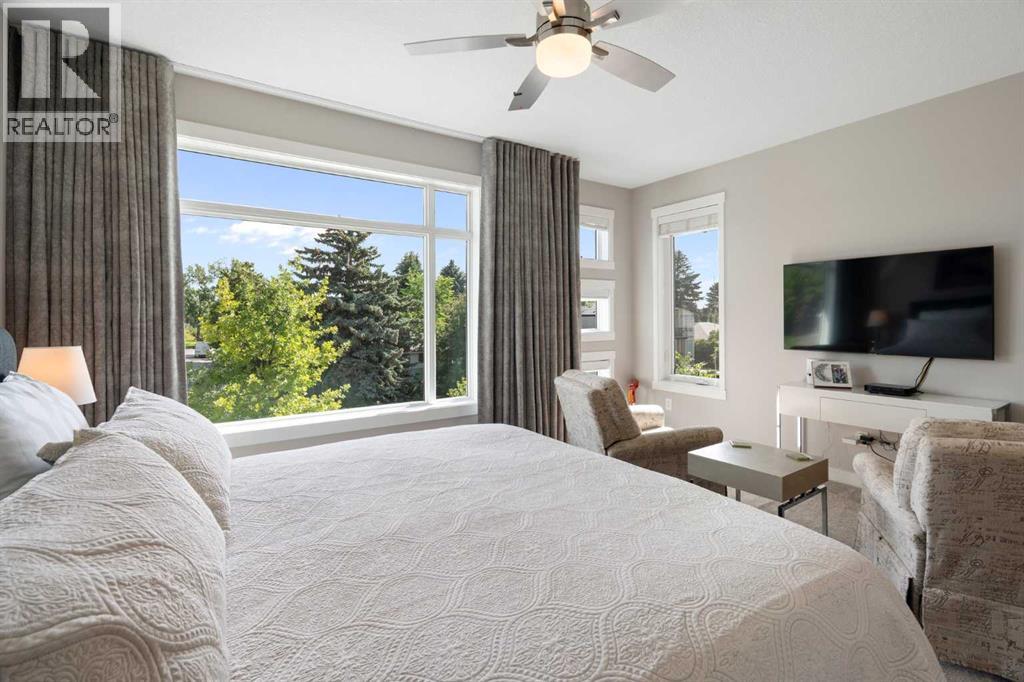 Single Family House for Sale in  Cochrane Road NW Banff Trail Calgary 