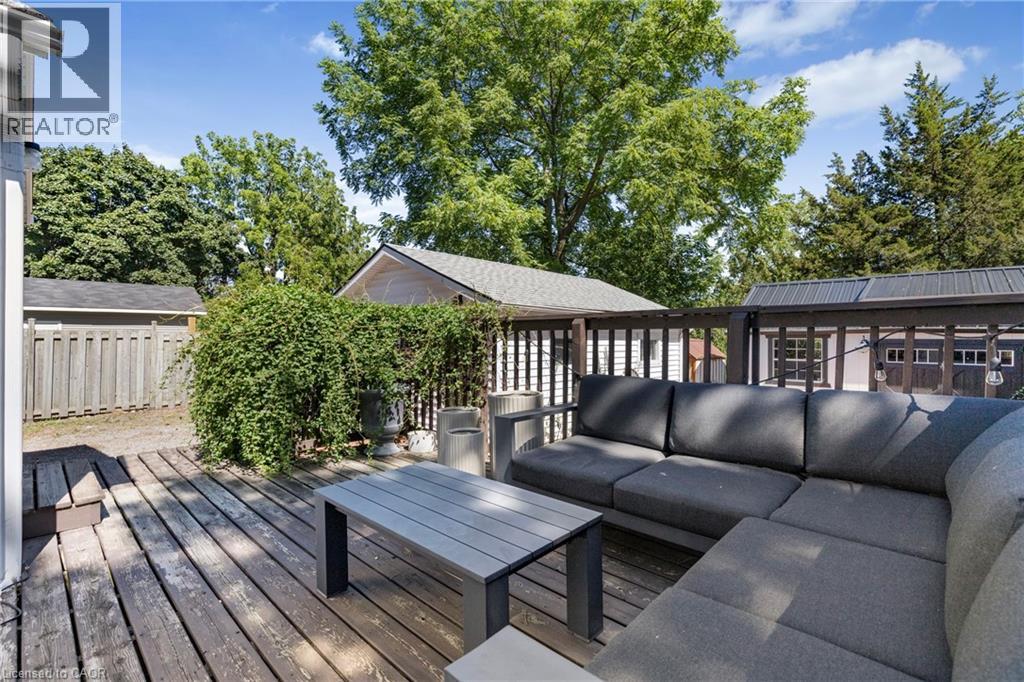 Photo 20 of 374 Ontario Street, Grimsby ON
