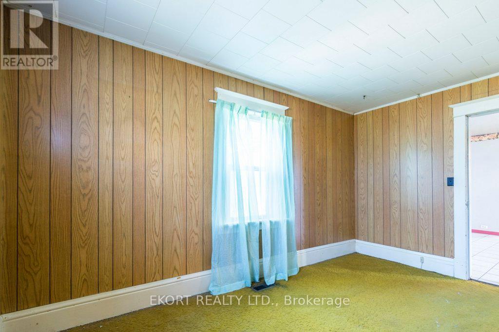 Photo 14 of 1172 Salem Road, Prince Edward County ON