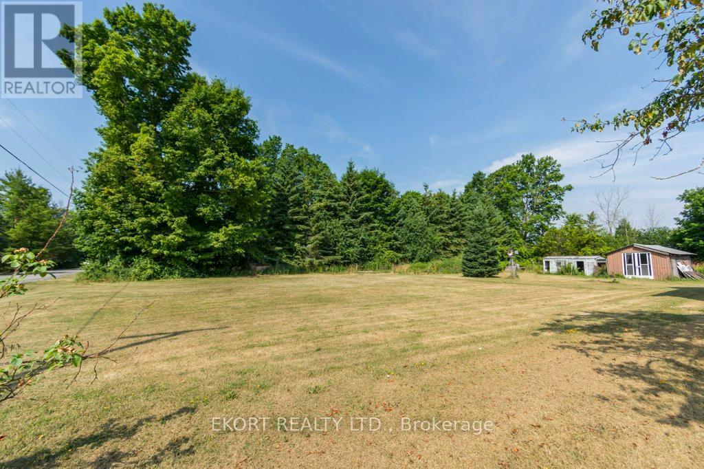 Photo 25 of 1172 Salem Road, Prince Edward County ON