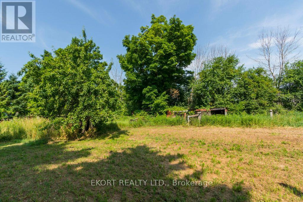 Photo 29 of 1172 Salem Road, Prince Edward County ON