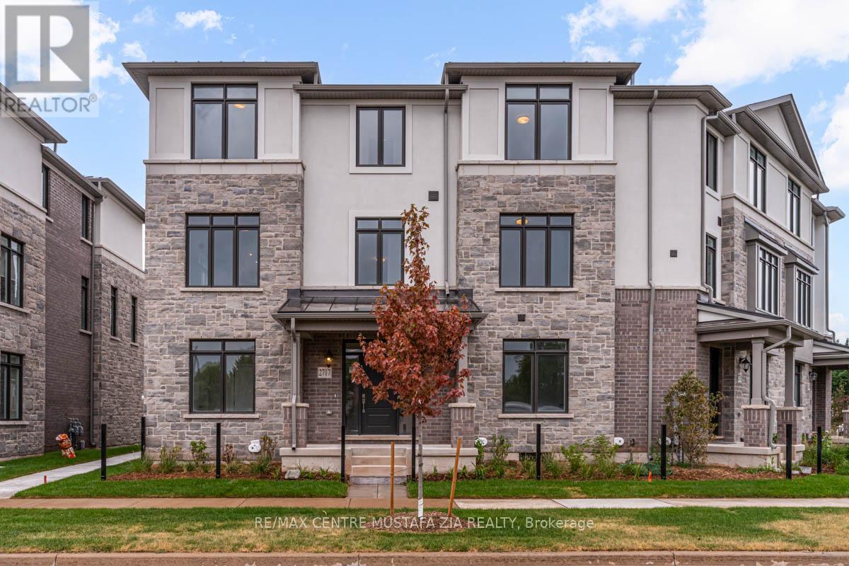 Photo 1 of 2717 Westoak Trails Boulevard, Oakville ON