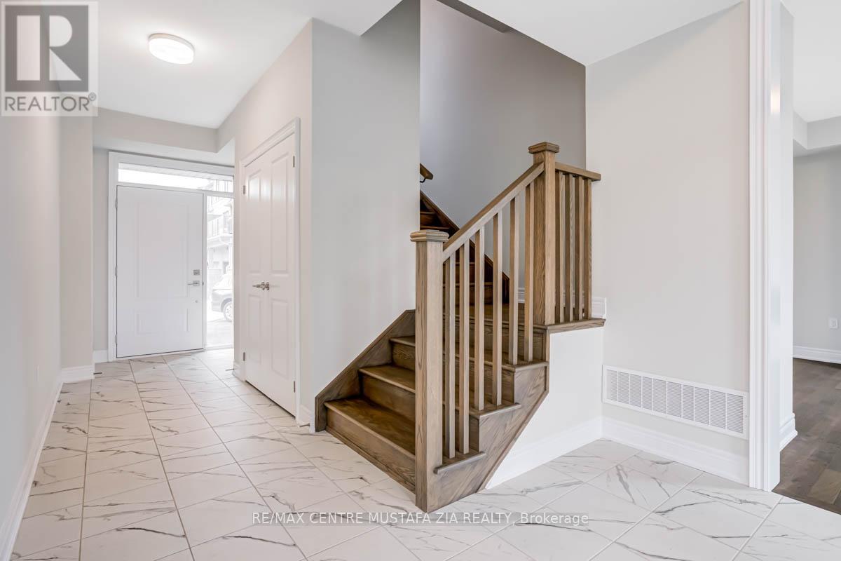 Photo 11 of 2717 Westoak Trails Boulevard, Oakville ON