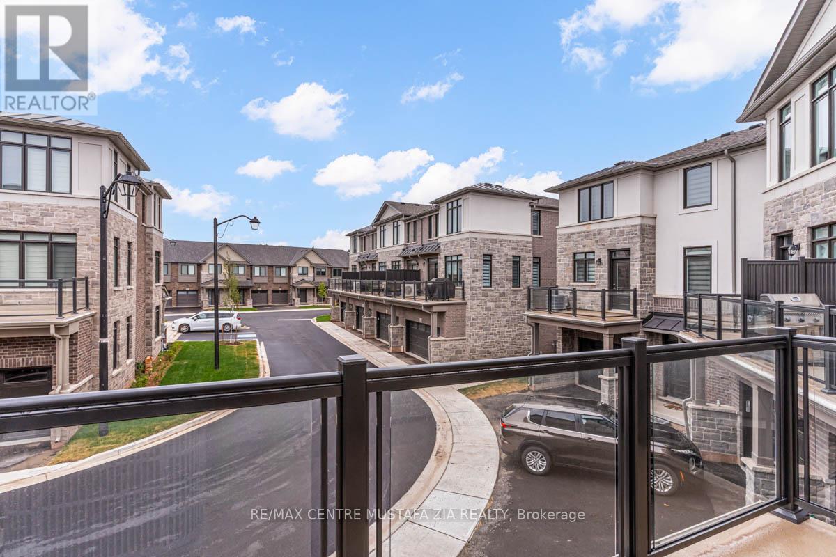 Photo 23 of 2717 Westoak Trails Boulevard, Oakville ON