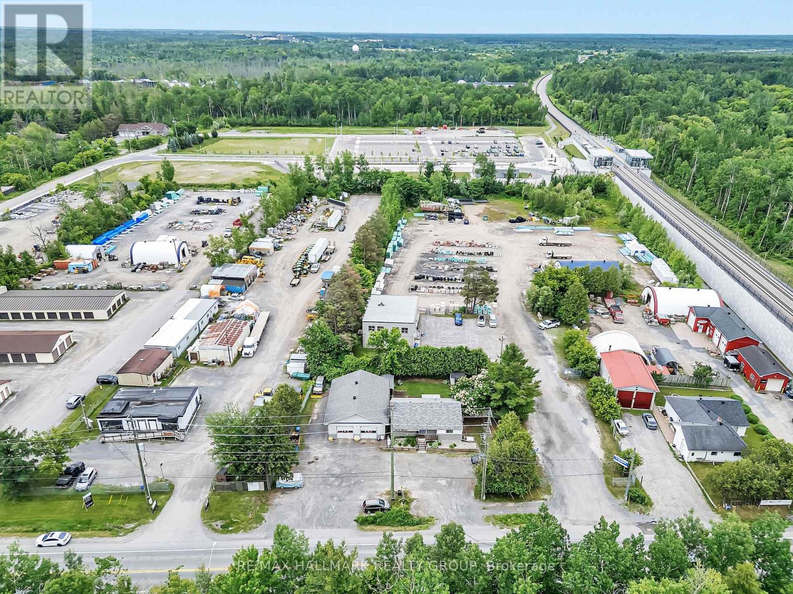 Photo 4 of 2460 Leitrim Road, Ottawa ON