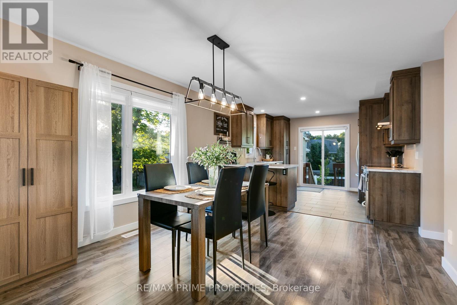 Photo 13 of 208 Filion Street, Russell ON