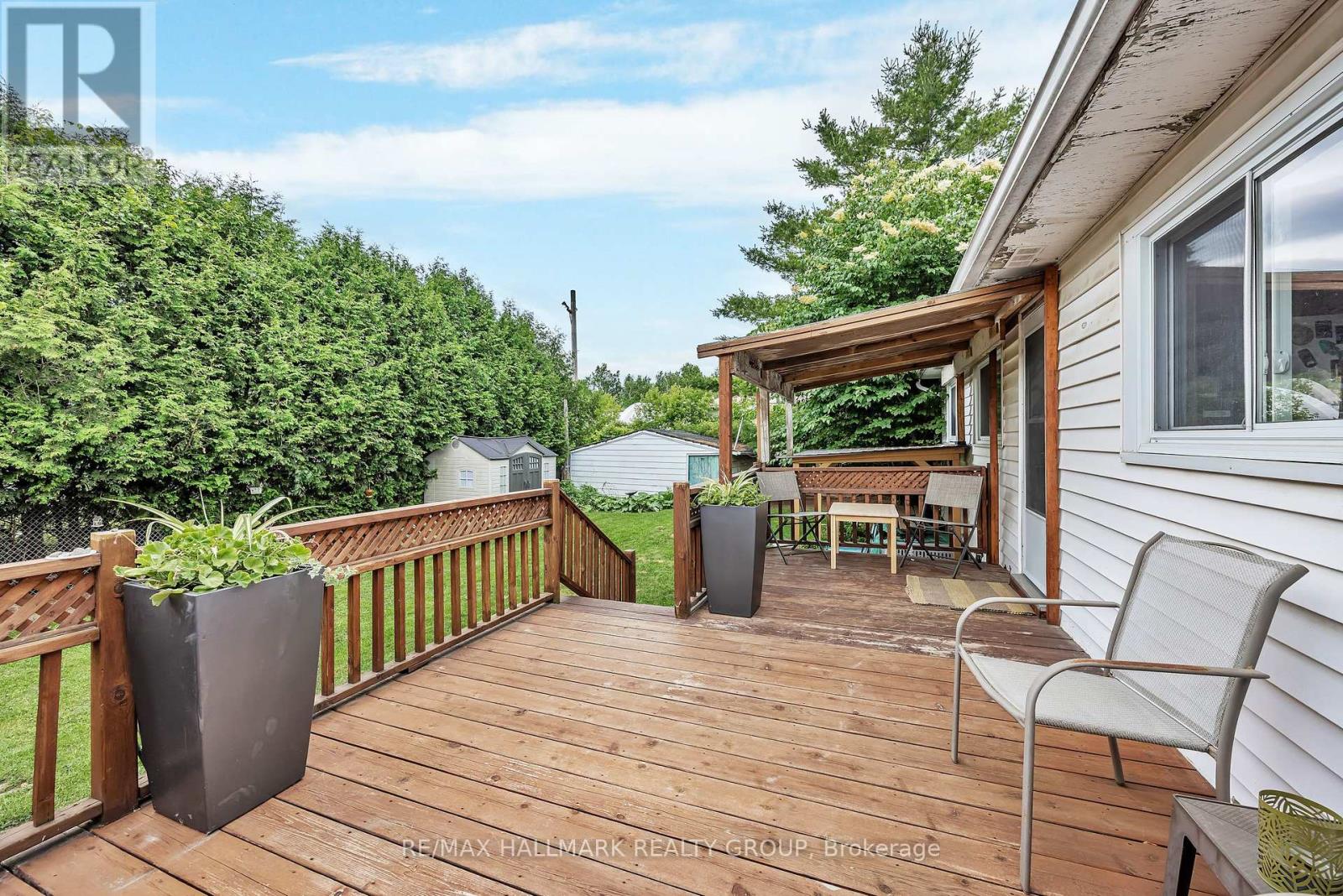 Photo 14 of 2460 Leitrim Road, Ottawa ON