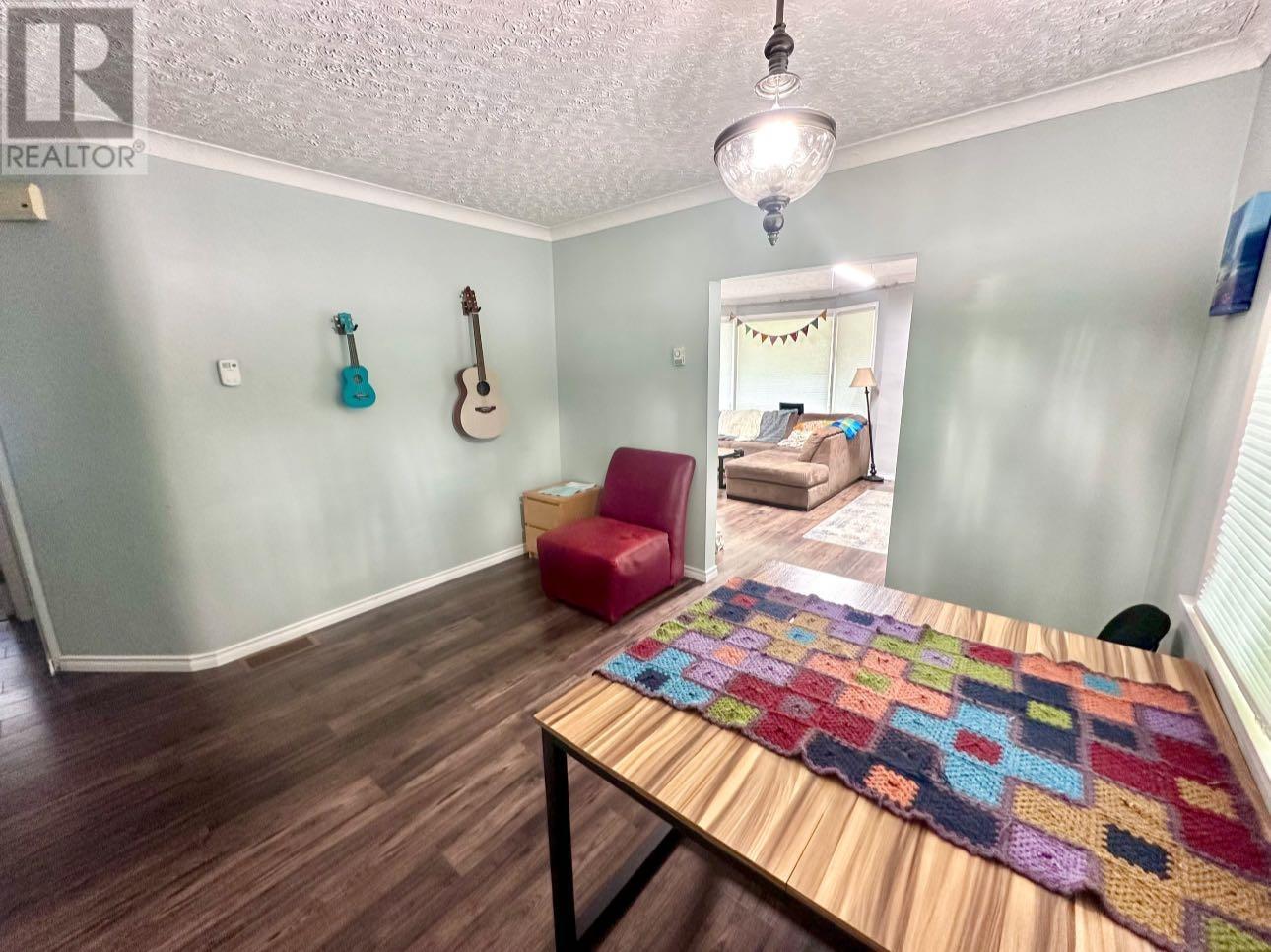 Photo 20 of 44 Ray Blvd, Thunder Bay ON