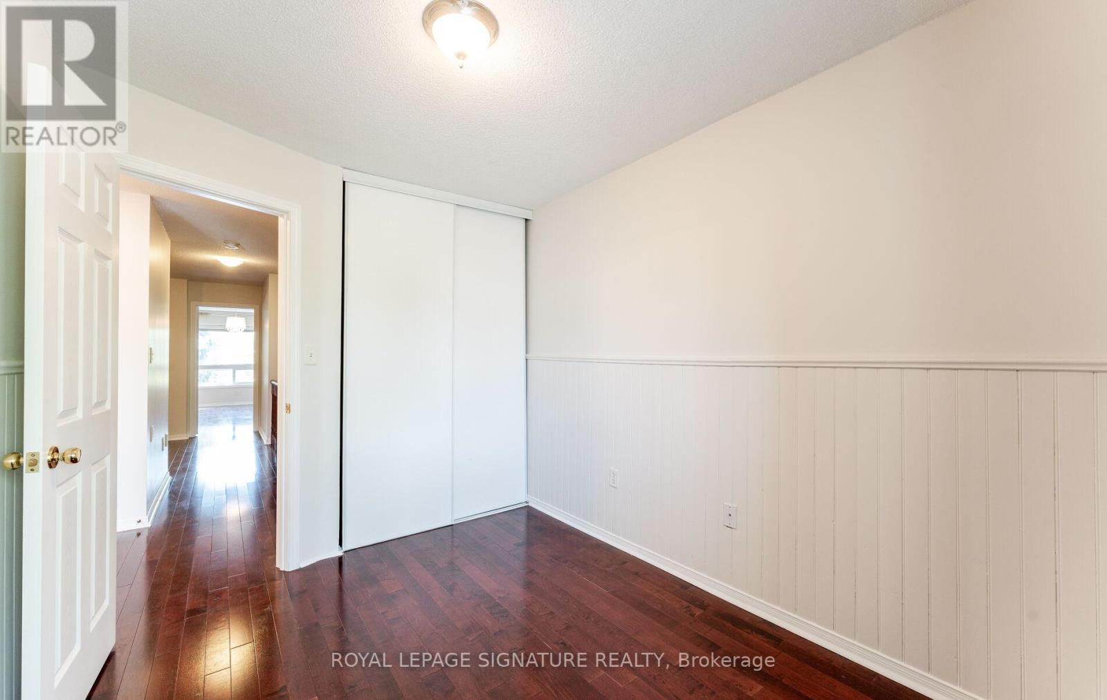 Photo 21 of 2 760 Village Green Boulevard, Mississauga ON