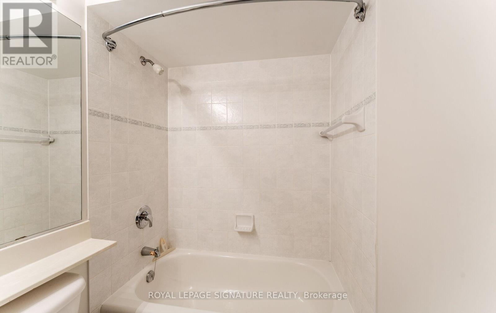 Photo 28 of 2 760 Village Green Boulevard, Mississauga ON