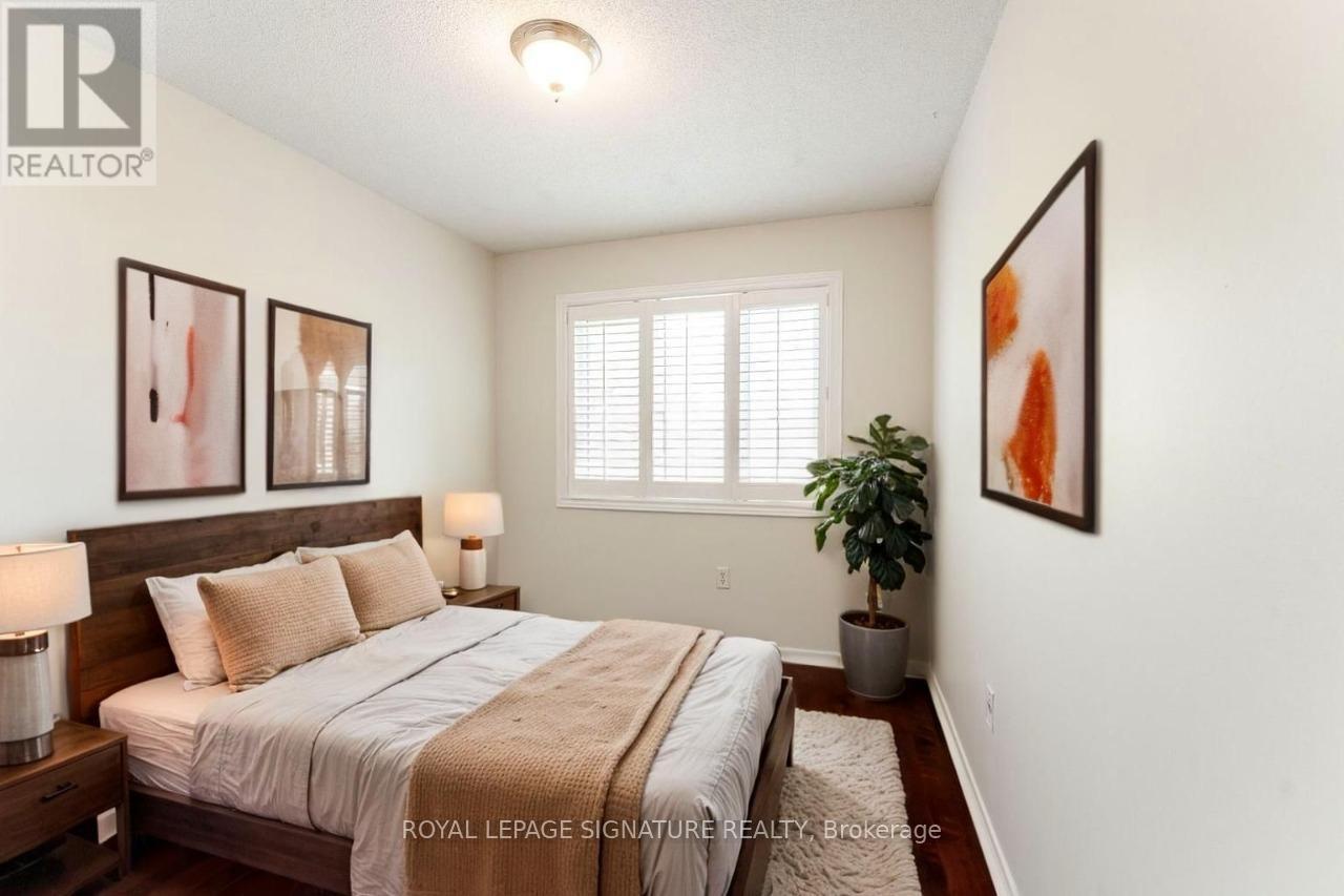 Photo 23 of 2 760 Village Green Boulevard, Mississauga ON