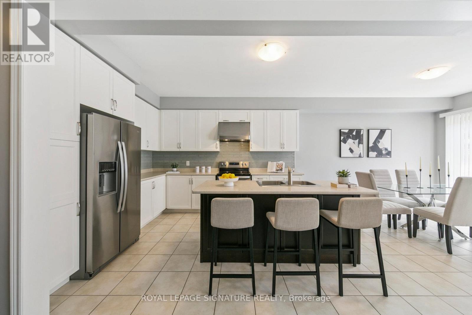 Photo 20 of 1466 Chretien Street, Milton ON