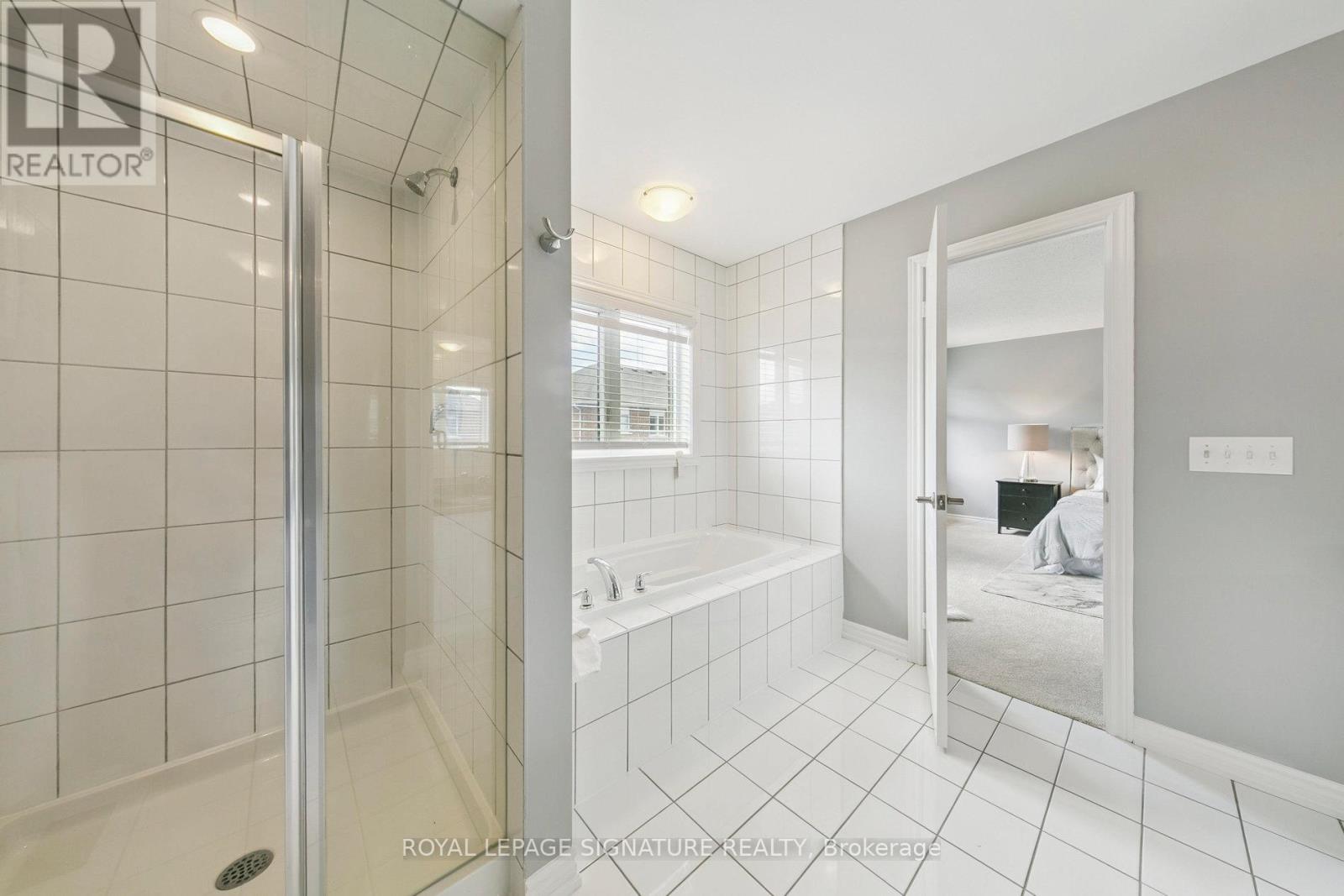 Photo 36 of 1466 Chretien Street, Milton ON