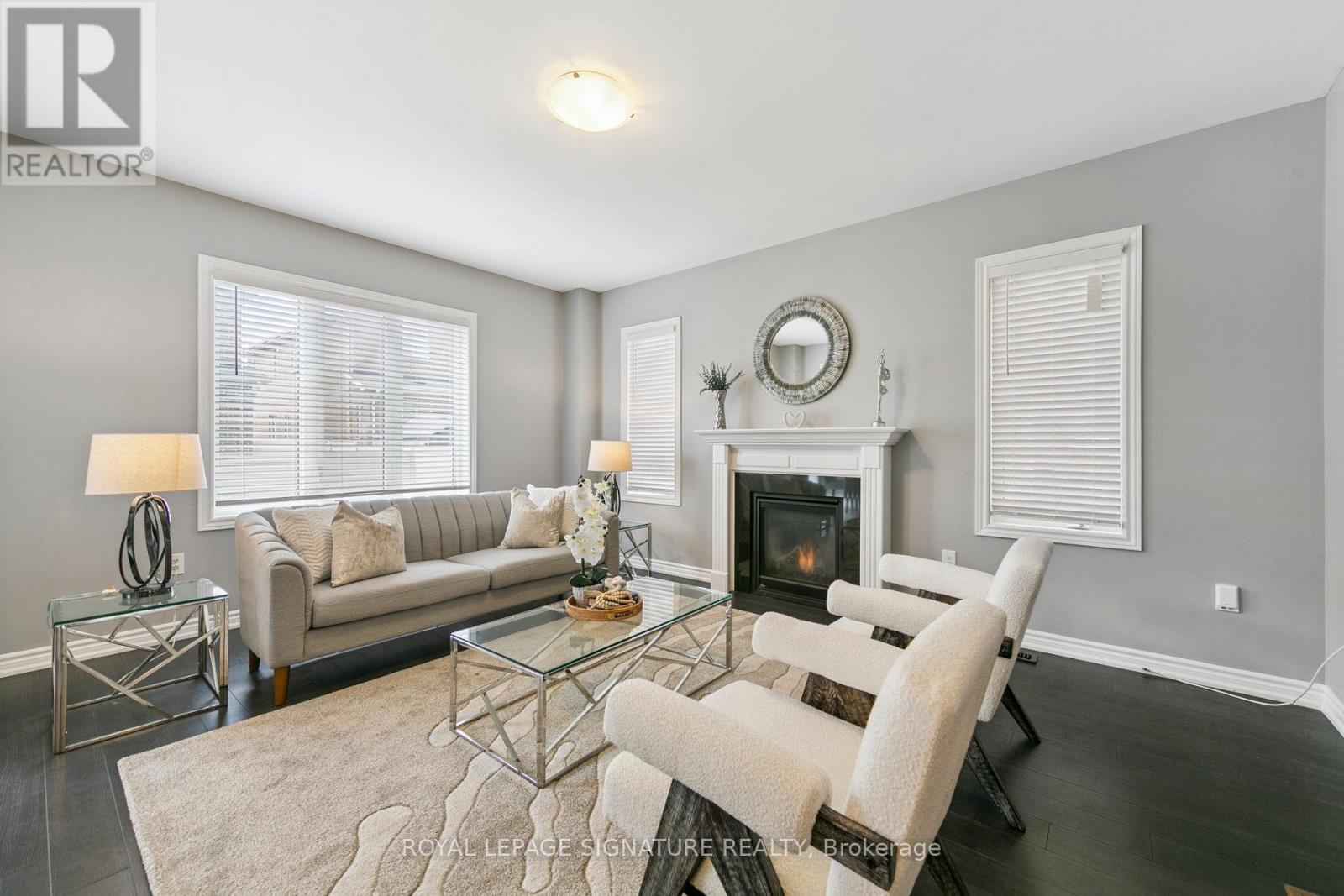 Photo 14 of 1466 Chretien Street, Milton ON