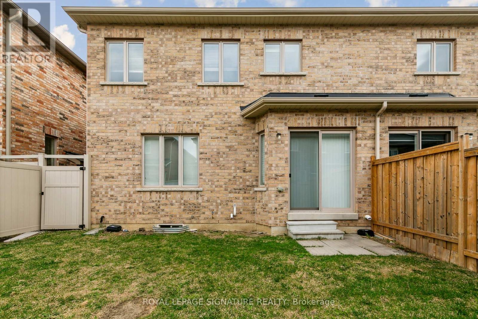 Photo 47 of 1466 Chretien Street, Milton ON